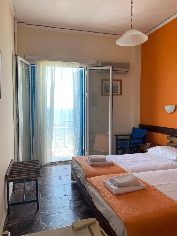 Hotel Areti Aegina Экстерьер фото